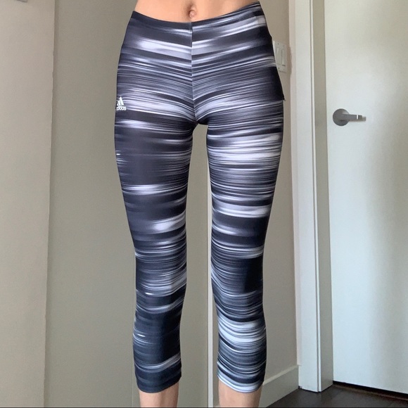Adidas Cropped Leggings - Picture 1 of 5